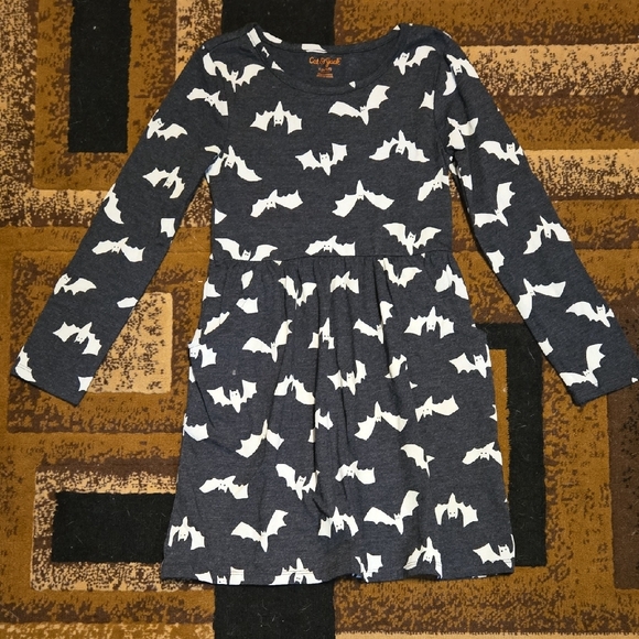 Cat & Jack Bell Sleeve Dress With Bats - Picture 1 of 3
